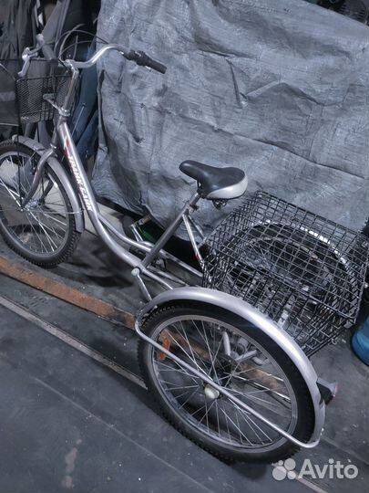 Трехколесный велосипед для взрослых