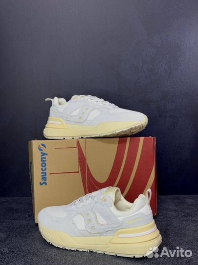 Кроссовки Saucony женские серые