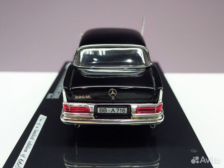 1:43 Mercedes 220SE 1959
