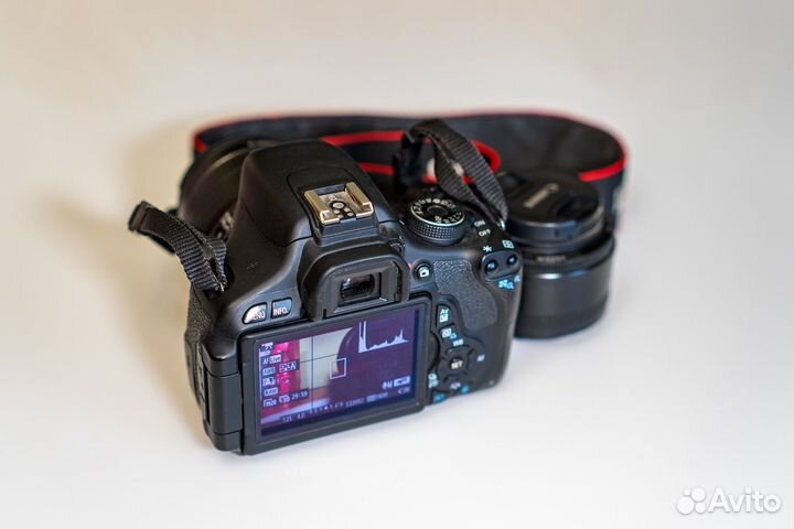 Фотоаппарат canon 600d