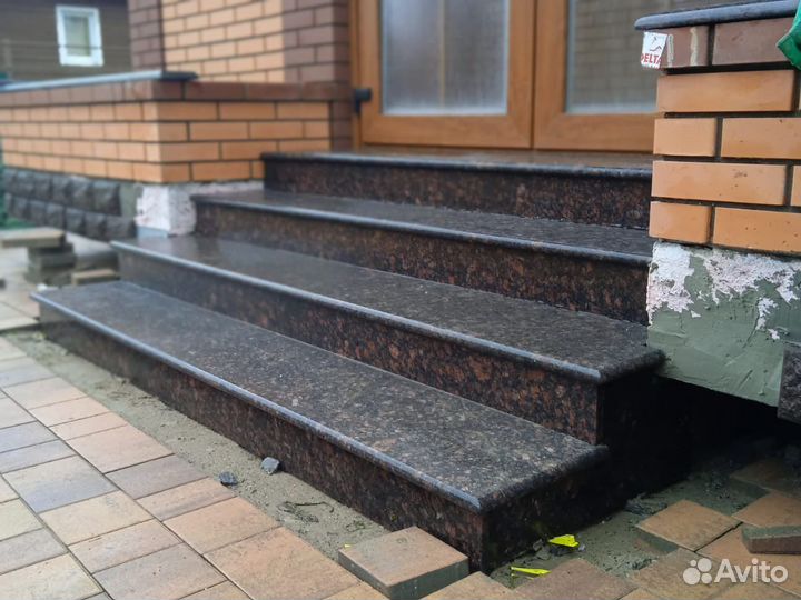 Гранитные ступени