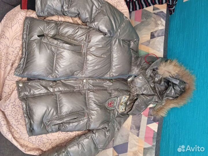 Куртка зимняяна мальчика 11 -12 лет