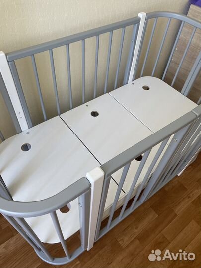 Кроватка для новорожденных