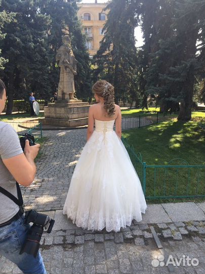 Свадебное платье