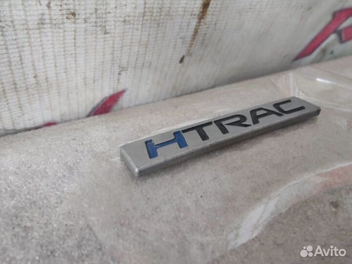 Эмблема багажника задняя Hyundai Santa Fe 4