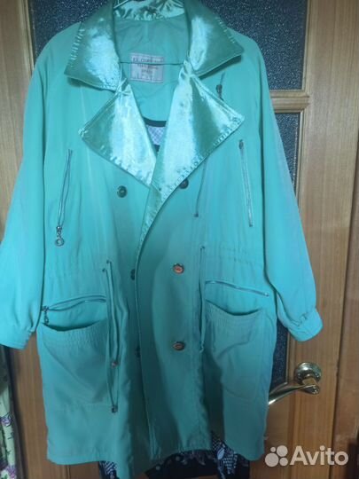 Куртка ветровка женская