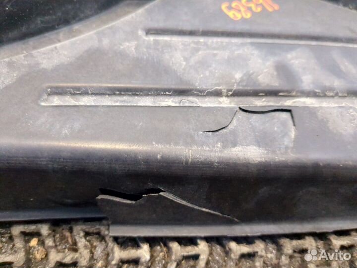 Вентилятор радиатора Ford Explorer, 2017