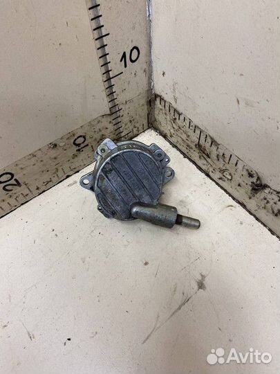 Насос вакуумный 2.2 Mercedes-Benz Sprinter