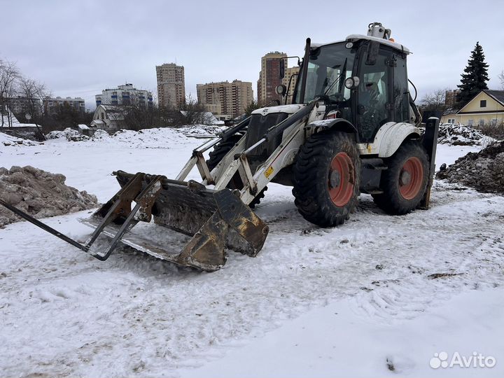 Экскаватор-погрузчик Bobcat B780, 2022