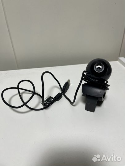 Вебкамера logitech