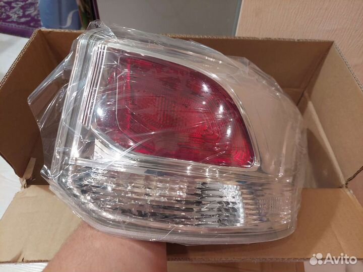 Фонарь задний mitsubishi outlander 3