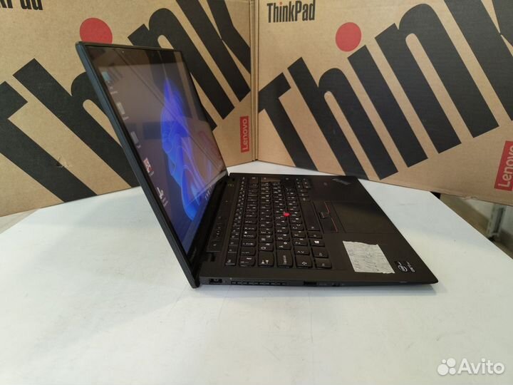 Ноутбук ThinkPad X1 Carbon Core i7