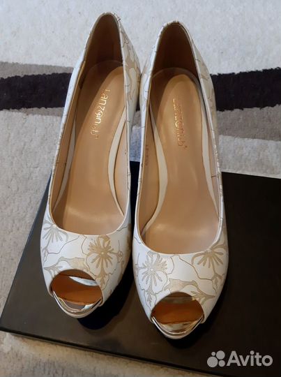 Туфли женские 39 размер