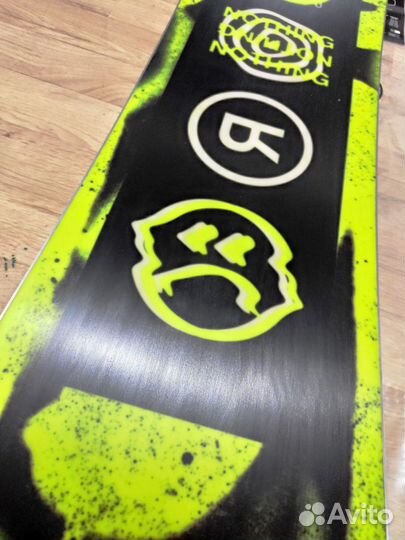 Сноуборд Уникальный Ride Twinpig (состояние новой)