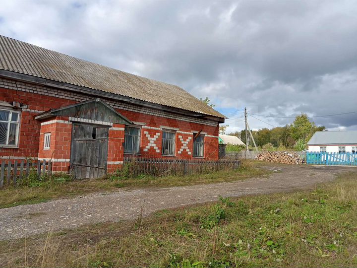 Дом 196,9 м² на участке 2,09 га