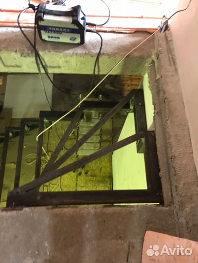 Лестница металлическая на второй этаж