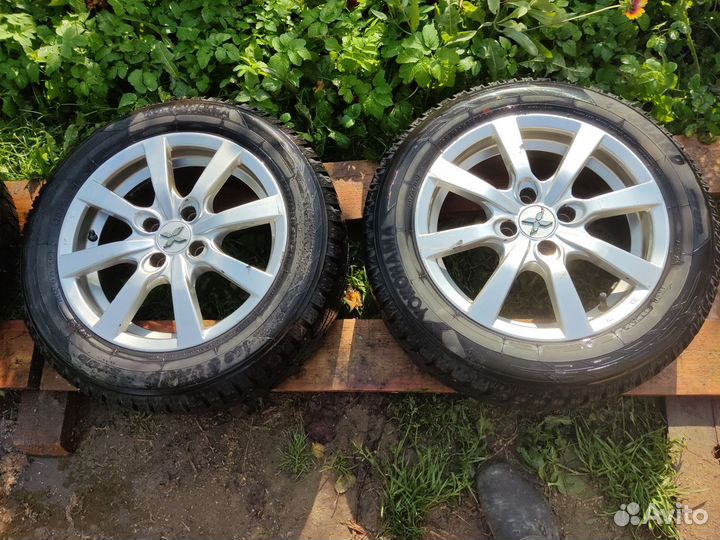 Колеса r15 зимние на Honda Fit, Jazz