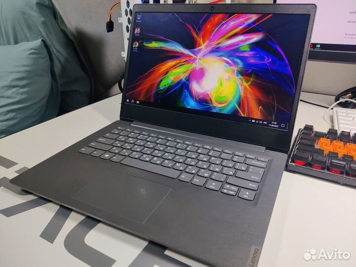 Lenovo Ryzen 3/ Vega3/ 8gb/ SSD+ FHD+ Гарантия