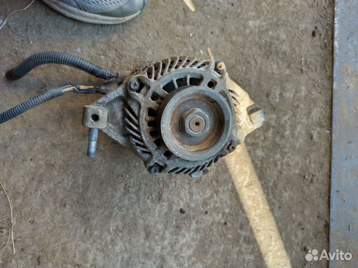 Генератор Mitsubishi Colt z30