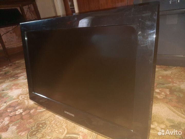 Телевизор samsung