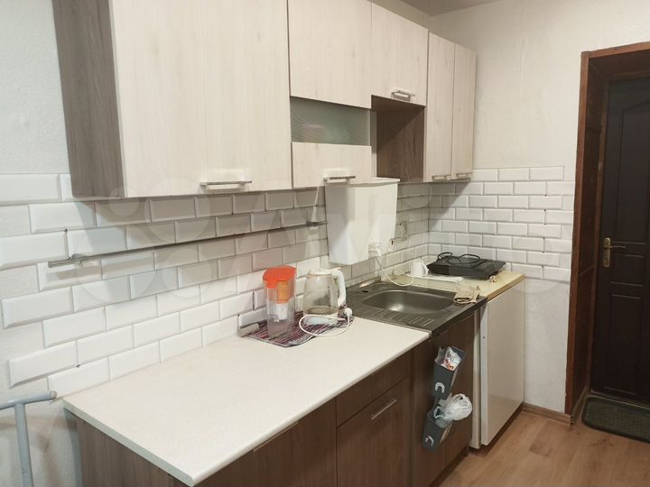 Комната 12 м² в 5-к., 2/5 эт.