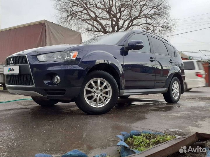 Mitsubishi Outlander 2.0 МТ, 2010, 212 100 км