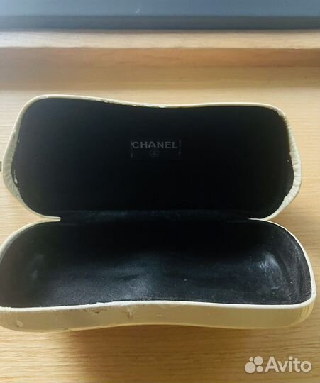 Солнцезащитные очки женские chanel