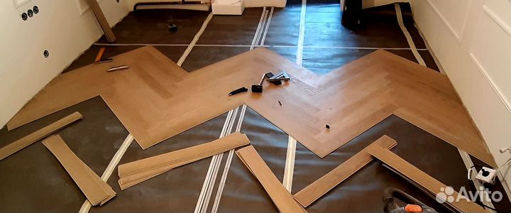 Укладка ламината, кварцвинила, линолеума, плинтуса