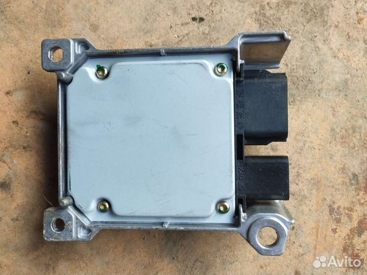 Блок управления SRS airbag форд фокус 1