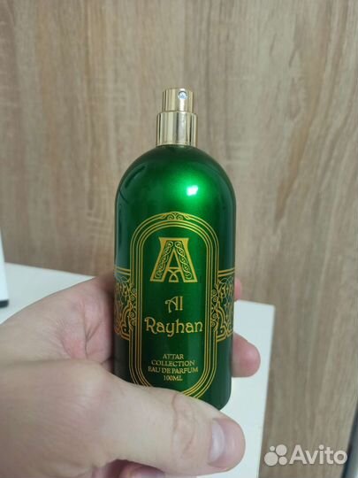 Парфюмерная вода женская