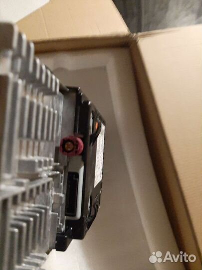 Монитор на бмв f10