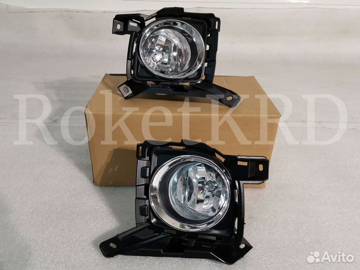 Туманки Toyota Land Cruiser 200 12-15г черные