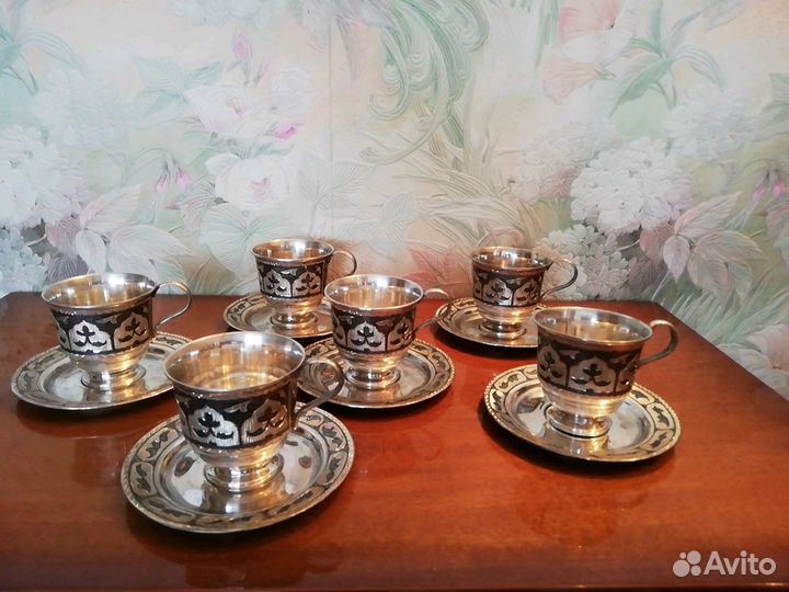 Сервиз серебро