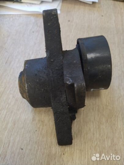 Ролик натяжной Peugeot 206 5DR хейтчбек PSA KVF