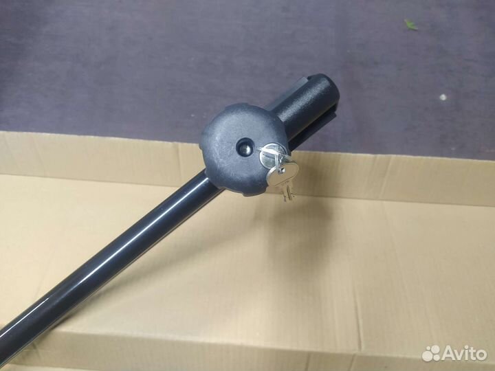 Велокрепление на крышу автомобиля