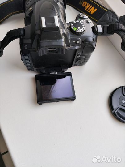 Зеркальный фотоаппарат nikon d5000 с объективом