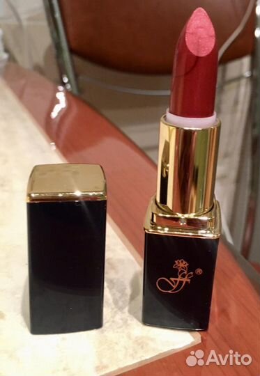 Губная помада ffleur