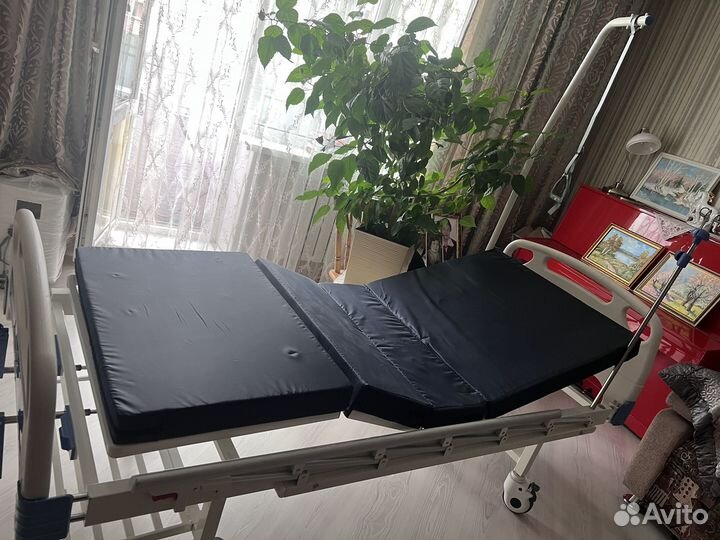 Многофункциональная кровать для лежачих больных