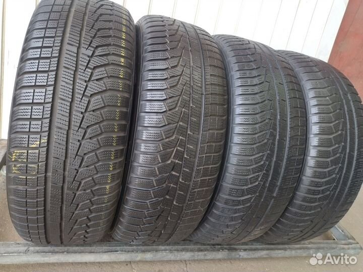 Hankook Winter I'Cept Evo2 W320 215/60 R17 96H