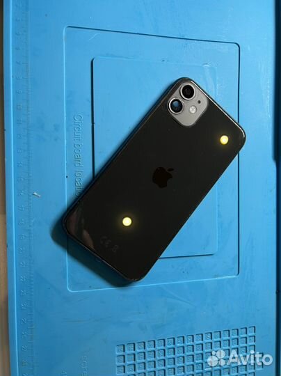 Корпус iPhone 11