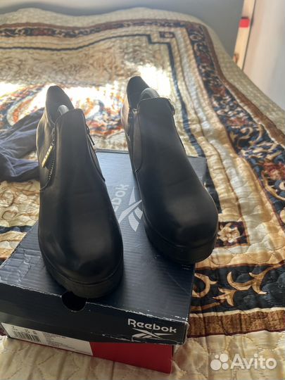 Ботинки женские