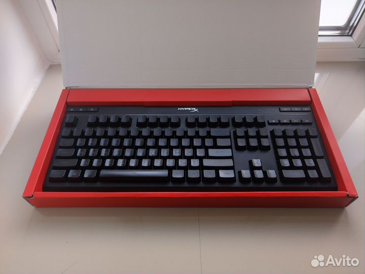 Игровая клавиатура HyperX