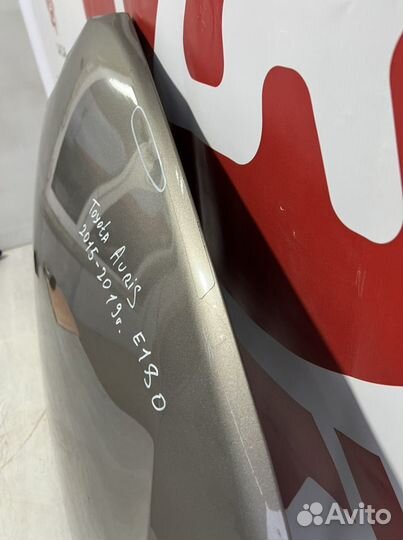 Toyota Auris e180 капот