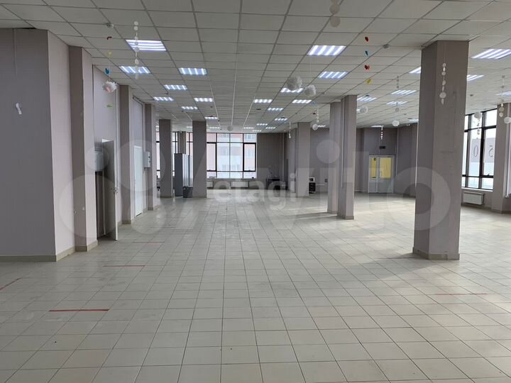 Продам торговое помещение, 783.2 м²