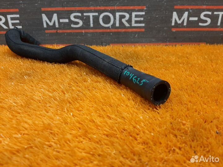 Патрубок системы охлаждения Mercedes-Benz E-Class