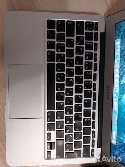 Apple MacBook Air 13 2010