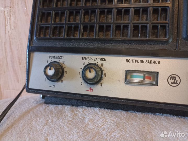 Кассетный магнитофон электроника 302 СССР