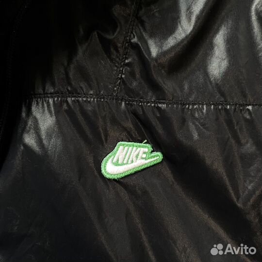 Ветровка Nike