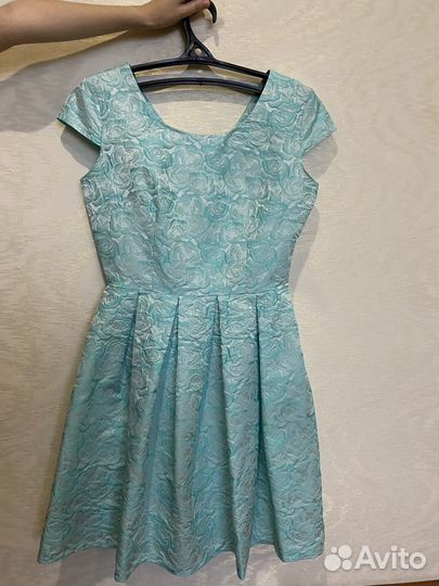 Нарядное платье