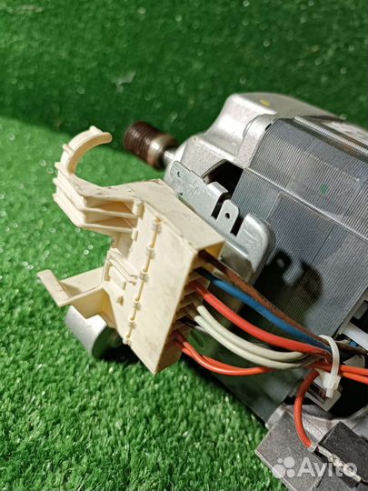 Двигатель стиральной машины zanussi